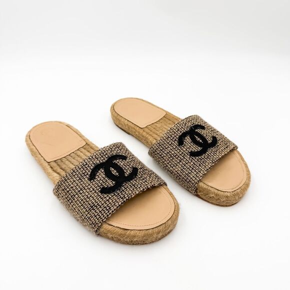 Chanel CC Logo Espadrille Slides Tweed Mules Flat Sandals EU 38 - Picture 1 of 11